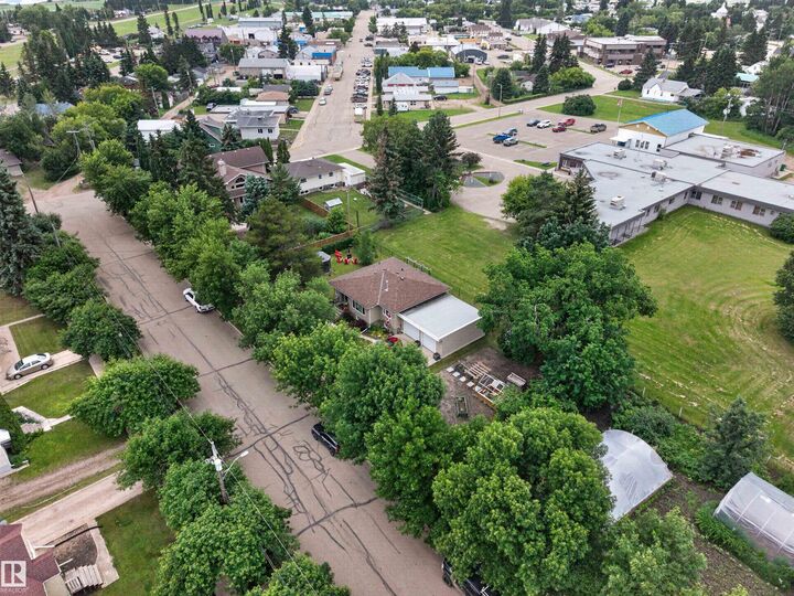 Property Photo: 5012 46 Street AB T0A 3C0