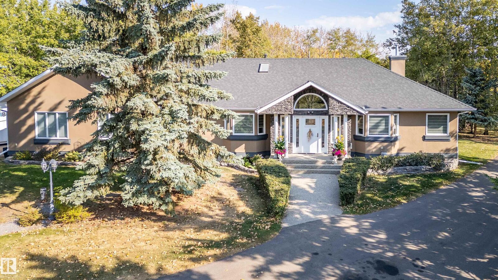 Property Photo:  349 52471 Rge Road 223  AB T8A 4P7 
