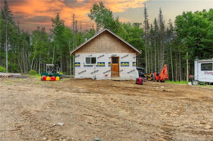 174 Armstrong Mills Road — photo 1