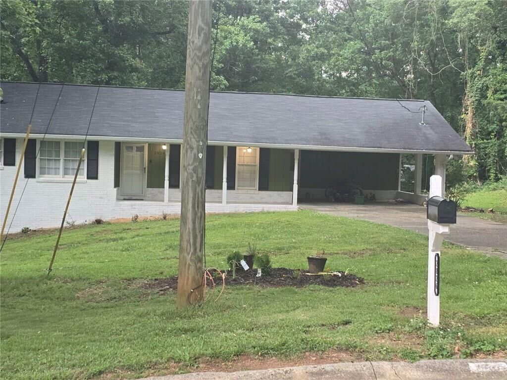 Property Photo:  2826 Manor Court  GA 30078 