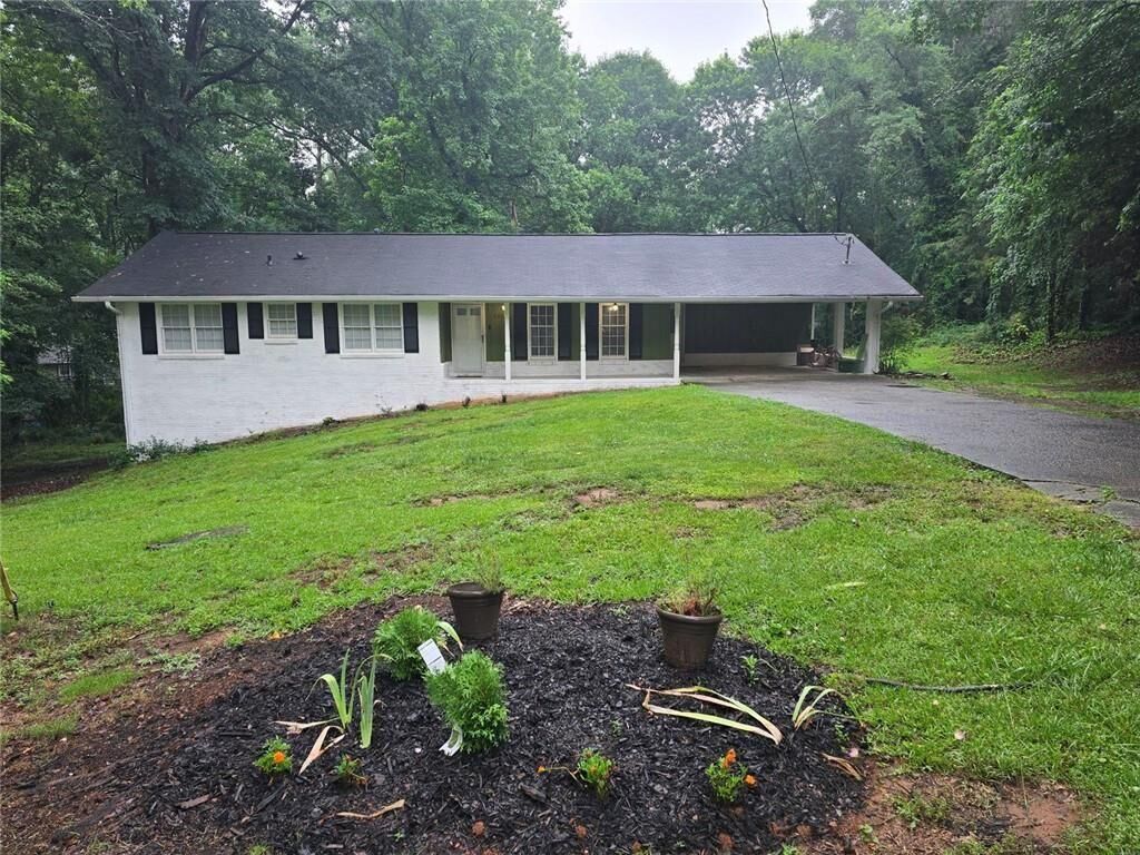 Property Photo:  2826 Manor Court  GA 30078 
