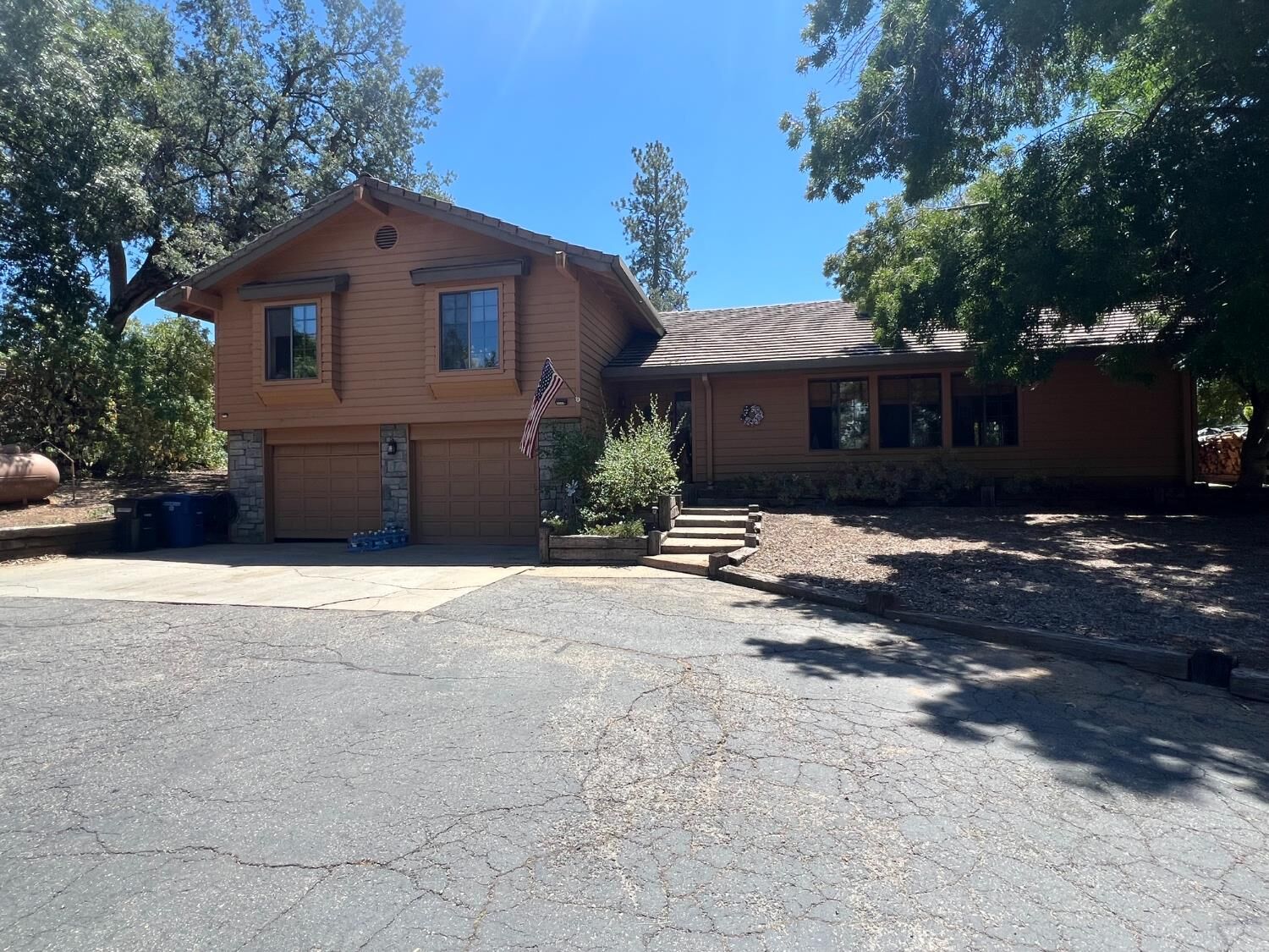 Property Photo: 36870 Mudge Ranch Road CA 93614