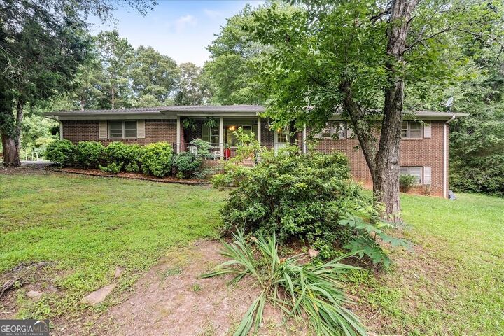 Property Photo:  102 Shelnutt Drive  GA 30110 