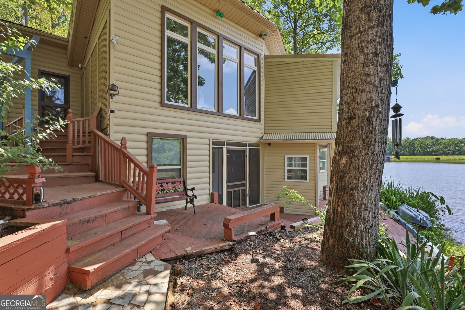 Property Photo: 1049 Mountain Shadows Drive GA 30528