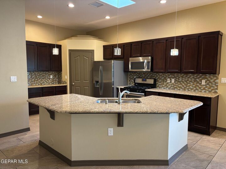 Property Photo:  5724 Valley Lilac Lane  TX 79932 