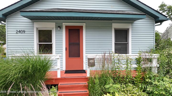 Property Photo: 2409 Alpha Street MI 48910