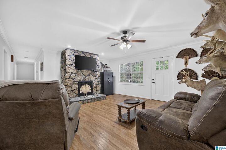 Property Photo: 716 King Road AL 35121