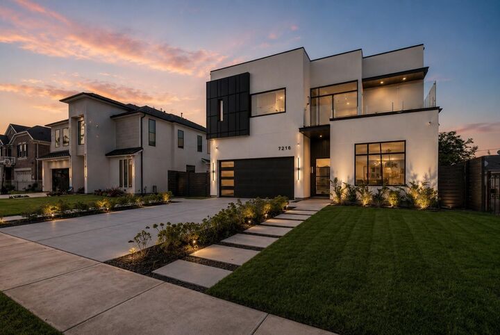 Property Photo:  7218 Schiller Street  TX 77055 