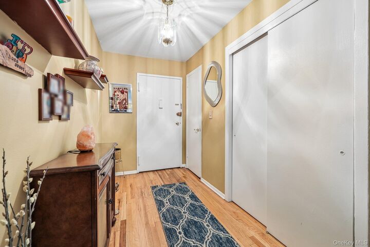 Property Photo:  3 W Lawrence Park Drive 3  NY 10968 