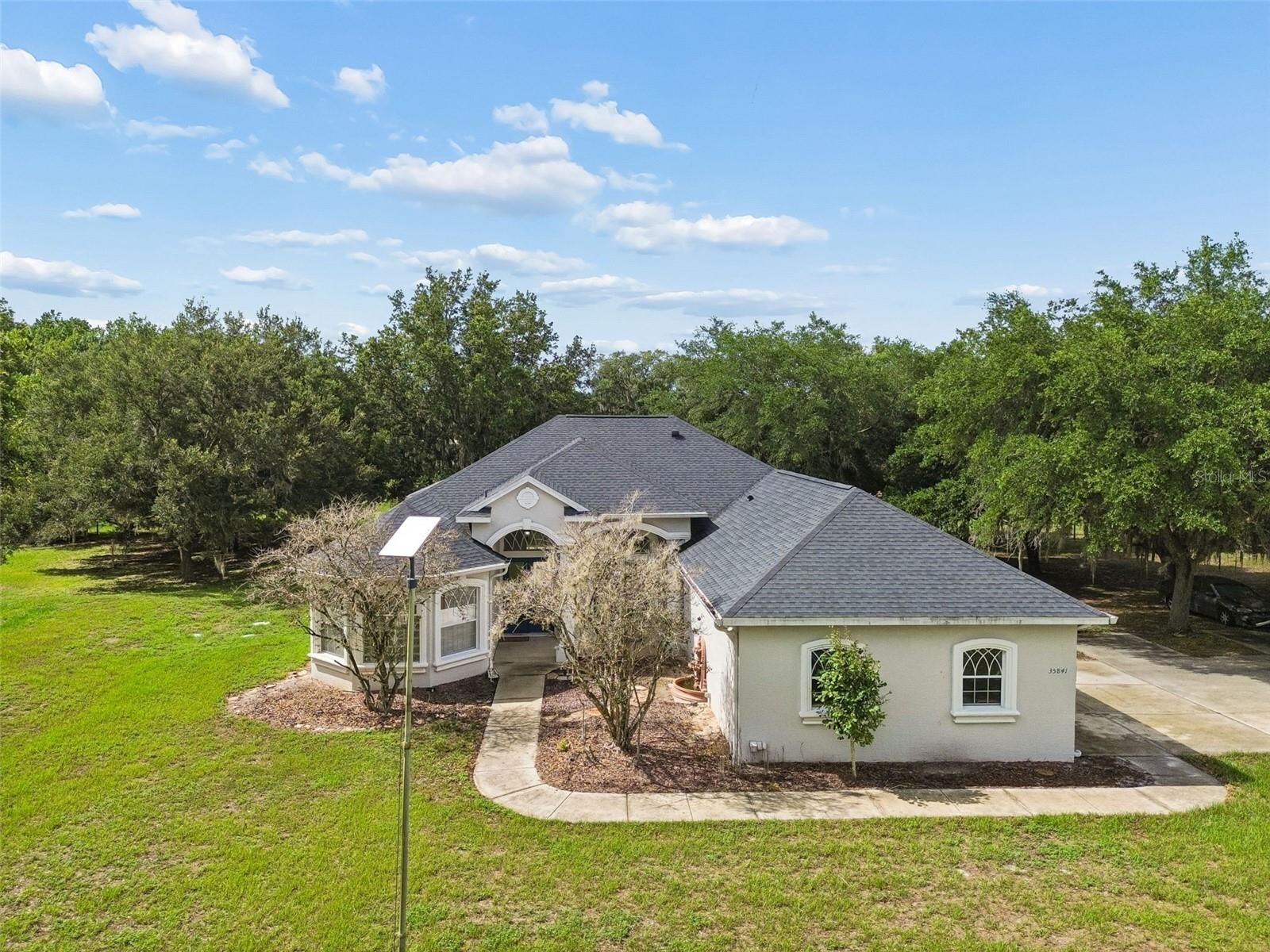 Property Photo:  35841 Midden Path  FL 33541 