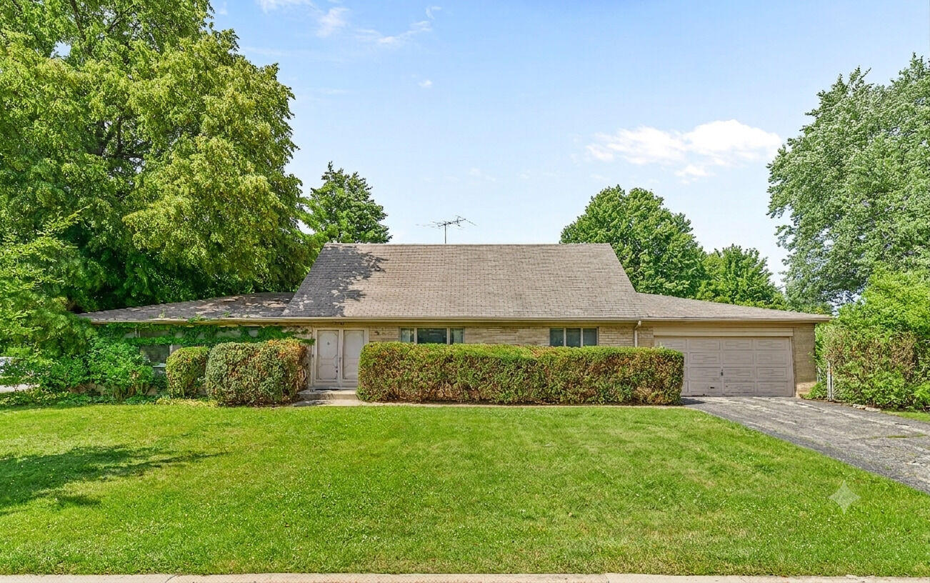 Property Photo: 9701 Kedvale Avenue IL 60076