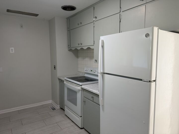 Property Photo: 14921 S 59 Route IL 60544