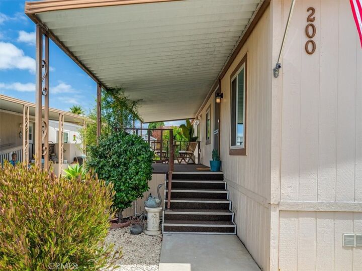 Property Photo:  295 N Broadway 200  CA 93455 