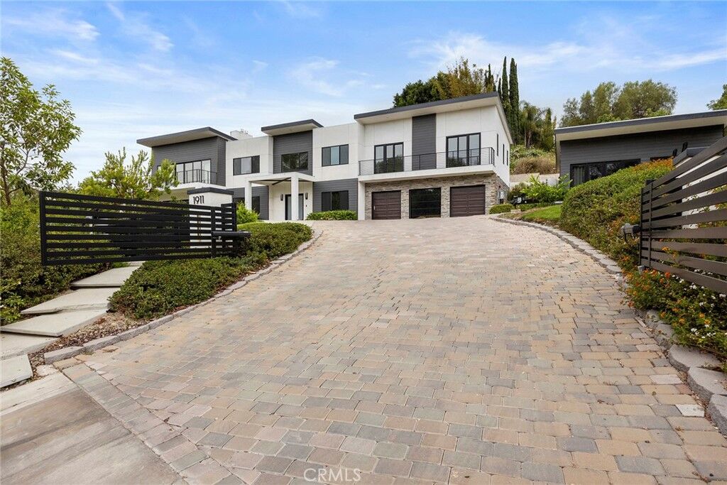 Property Photo:  1911 Tumin Road  CA 90631 