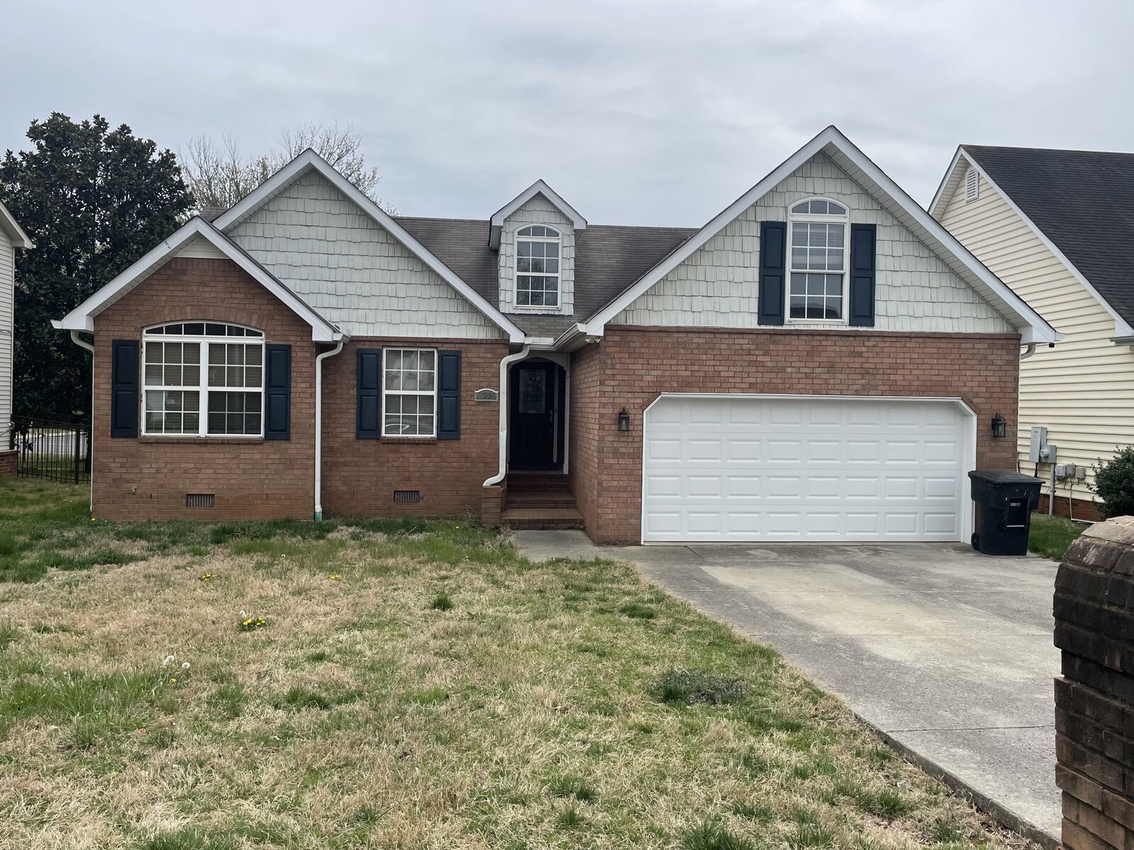 Property Photo:  2285 Oak Hill Dr  TN 37130 