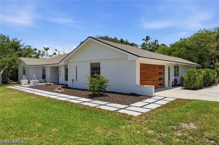 Property Photo: 799 S Barfield Drive FL 34145