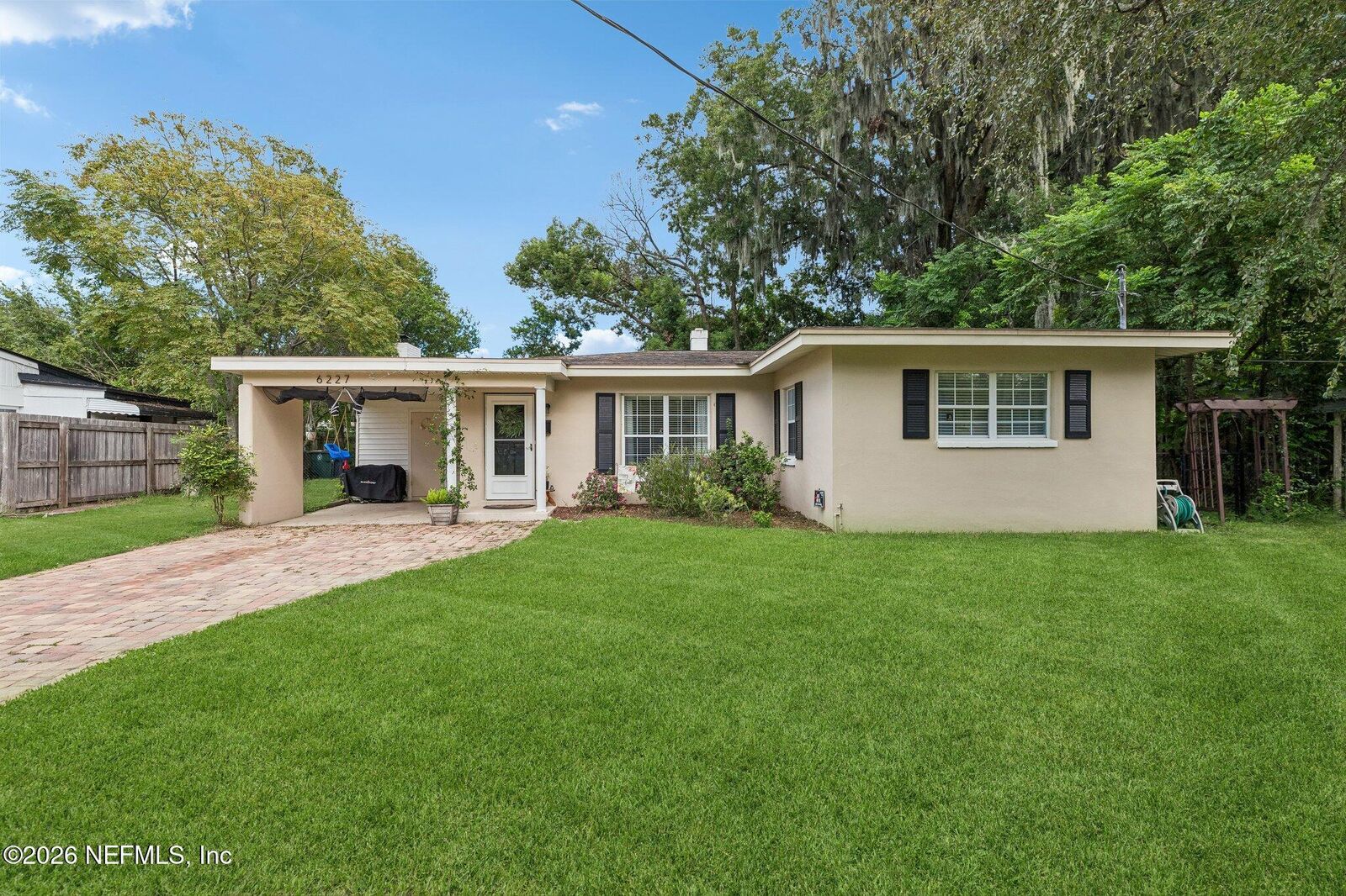 Property Photo:  6227 Temple Road  FL 32217 