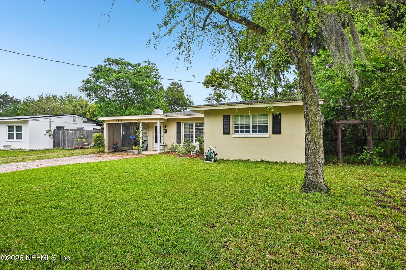Property Photo: 6227 Temple Road FL 32217