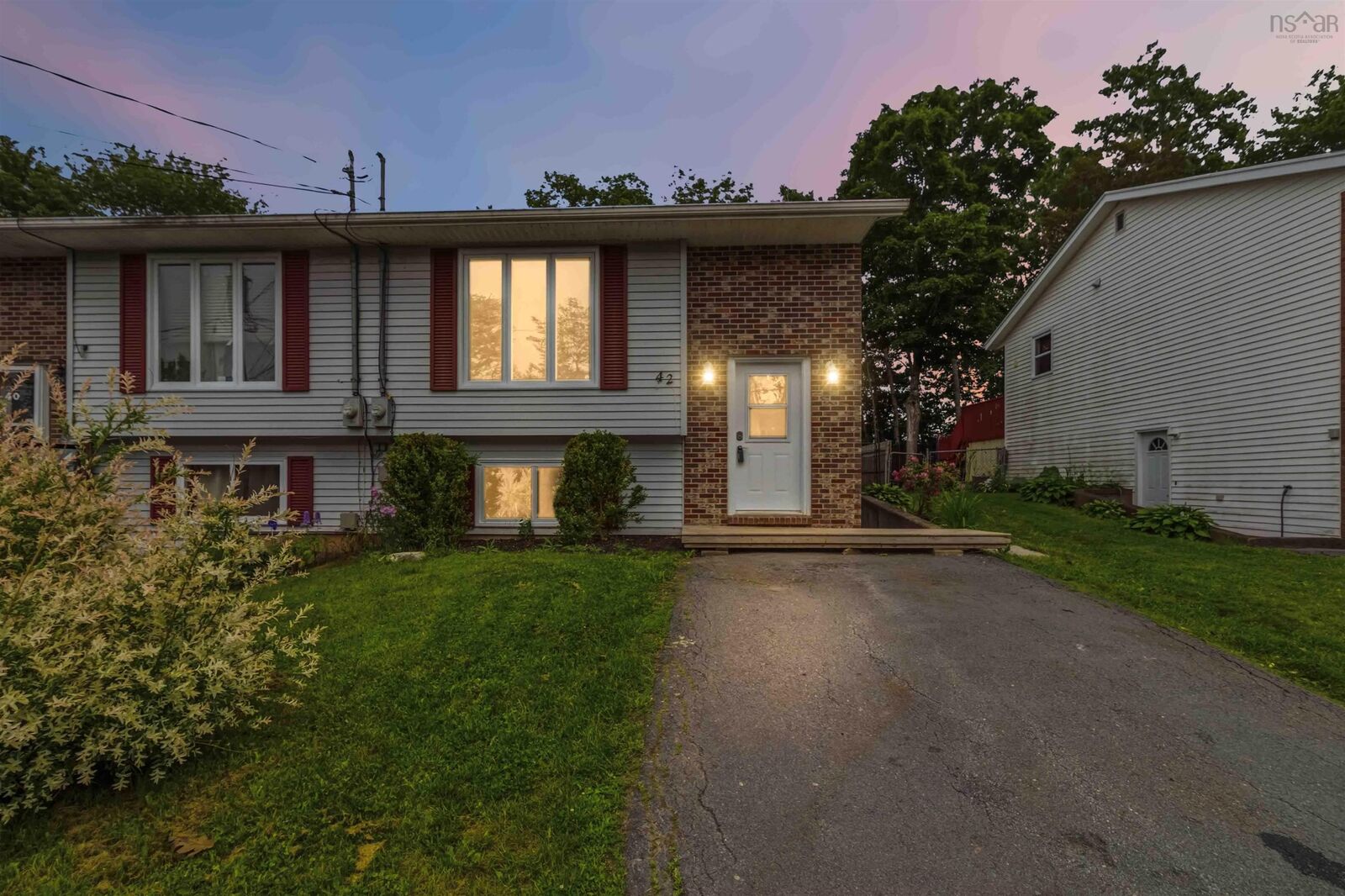 Property Photo: 42 Sunnyvale Court NS B4E 2G6