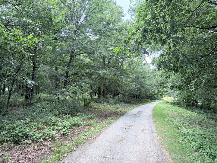 Property Photo: 9851 N Hwy 43 AR 72747
