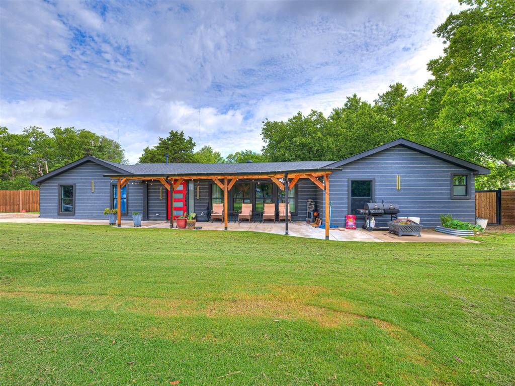 Property Photo:  6612 N Prospect Avenue  OK 73111 