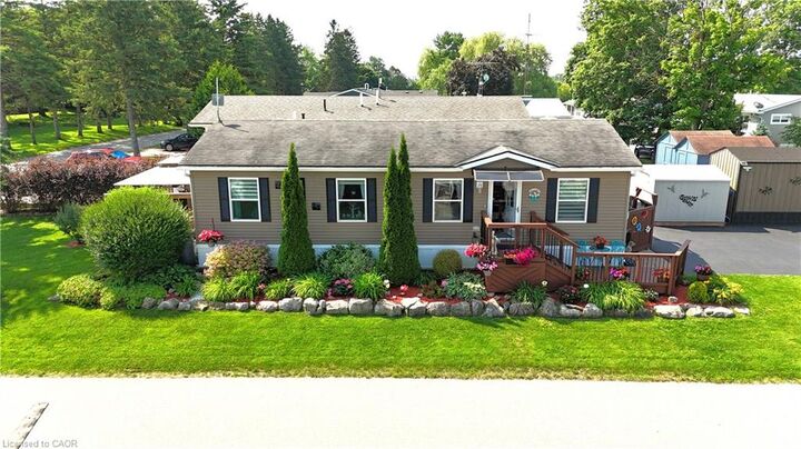 Property Photo:  1429 Sheffield Road 7  ON N1R 8B2 