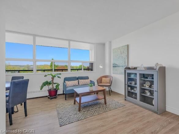 Property Photo: 15 Nicklaus Drive 512 ON L8K 5L5