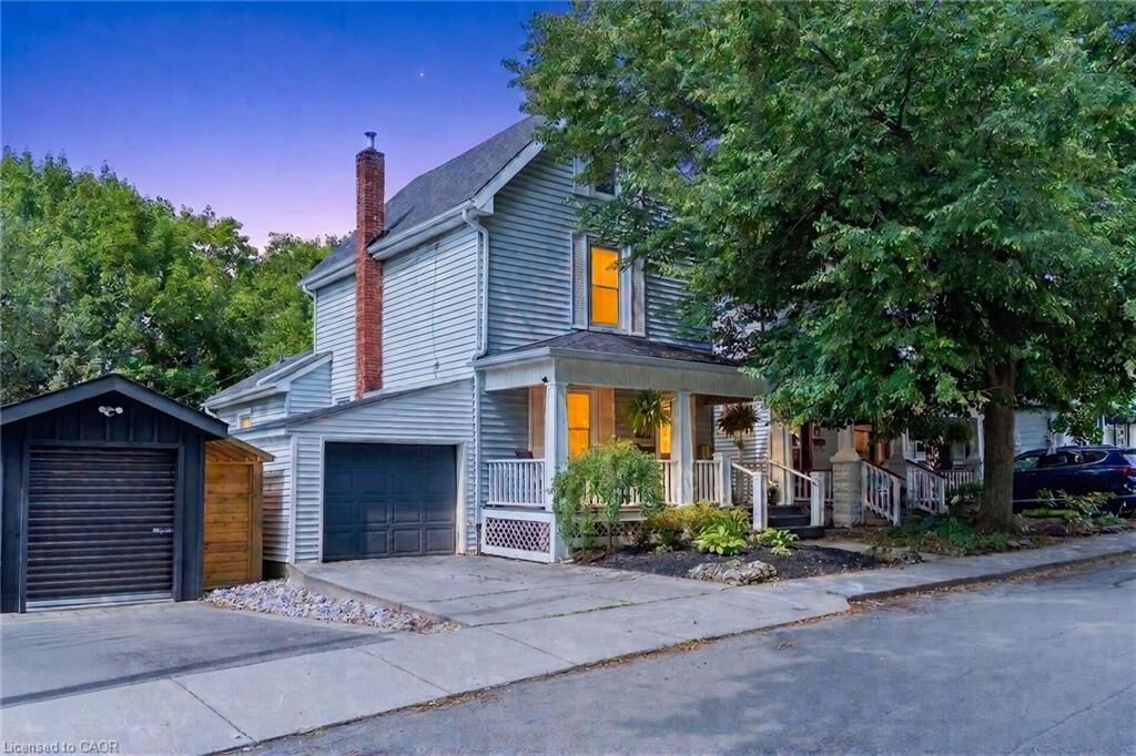 Property Photo:  16 Witherspoon Street  ON L9H 2C6 