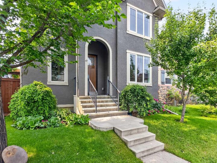 Property Photo: 47 Elgin Meadows Road SE AB T2Z 0S1