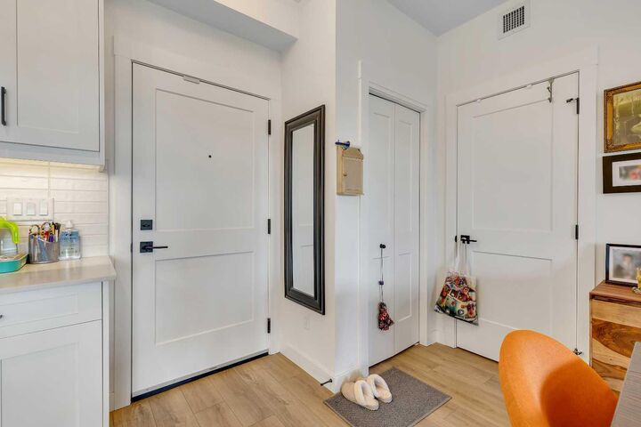 Property Photo: 40 Sage Hill Walk NW 112 AB T3R 2C5