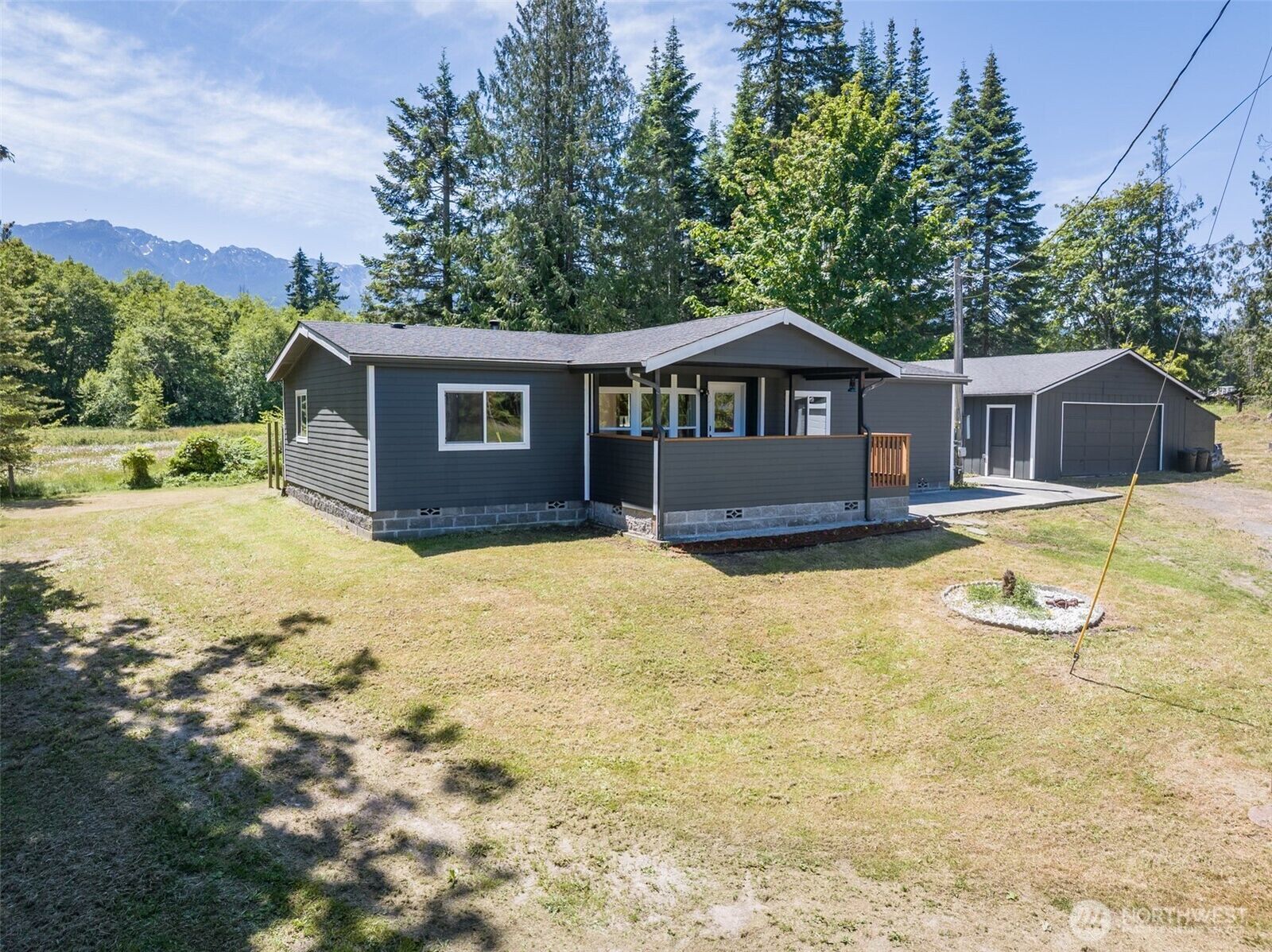 Property Photo:  1806  Monroe Road  WA 98362 