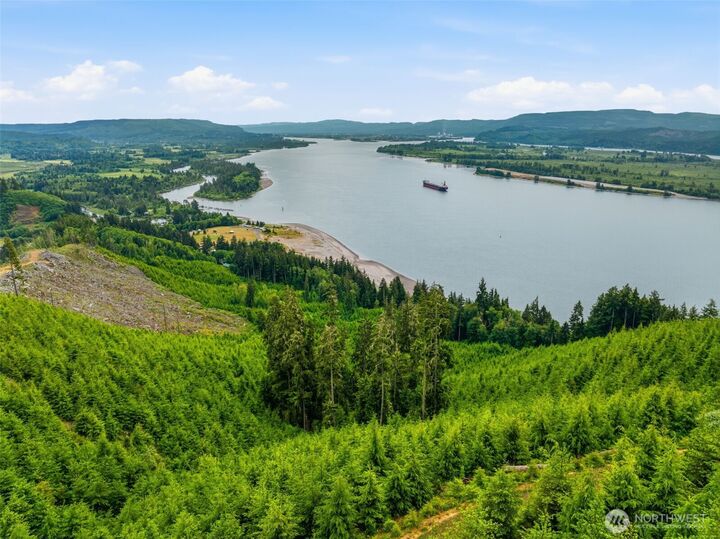 Property Photo: 0 Pid 6465 State Route 4 Highway WA 98647