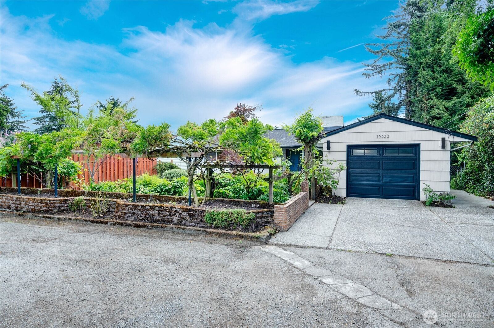Property Photo: 13322 3rd Avenue NE WA 98125