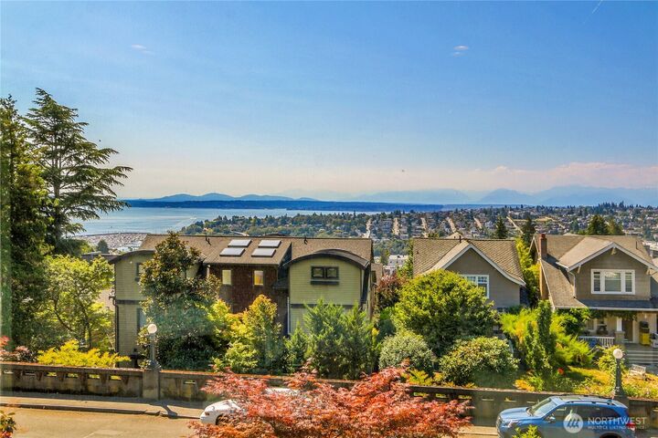 Property Photo: 1942 7th Avenue W WA 98119