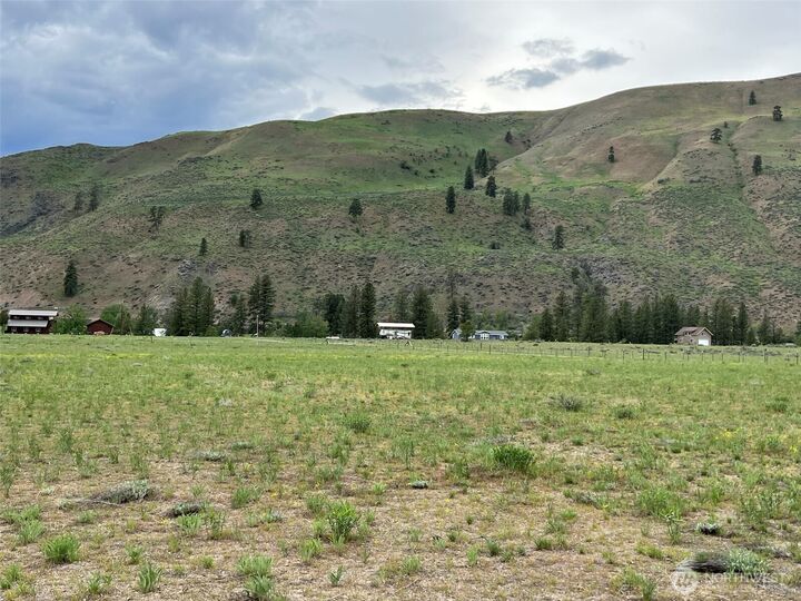 Property Photo: 15 Bell Lane WA 98856