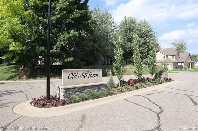 Property Photo:  13368 Julie Anne Court 1  MI 48430 