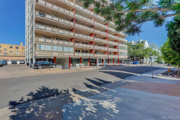Property Photo:  1121 Albion Street 607  CO 80220 