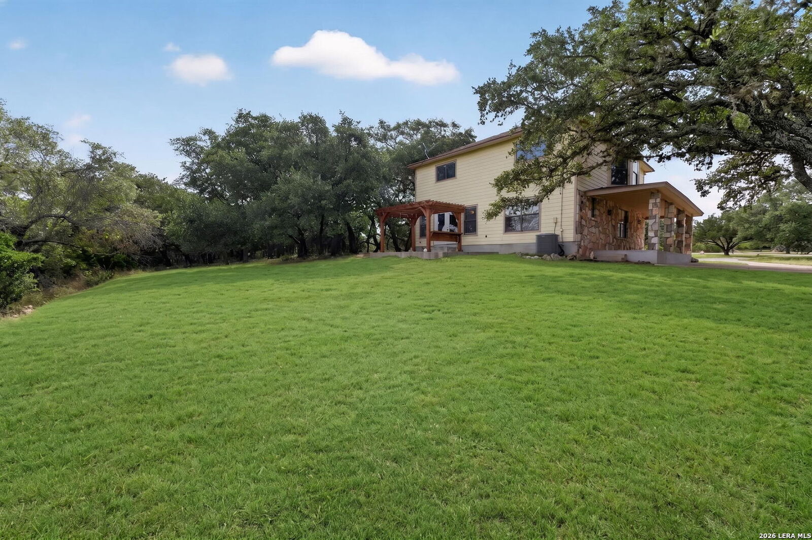 Property Photo:  988 Summit Rd  TX 78063 