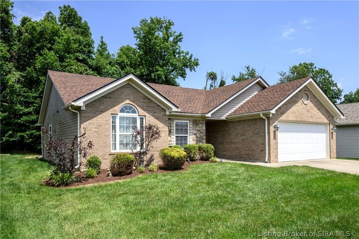 Property Photo:  1620 Jacobs Lane  IN 47130 