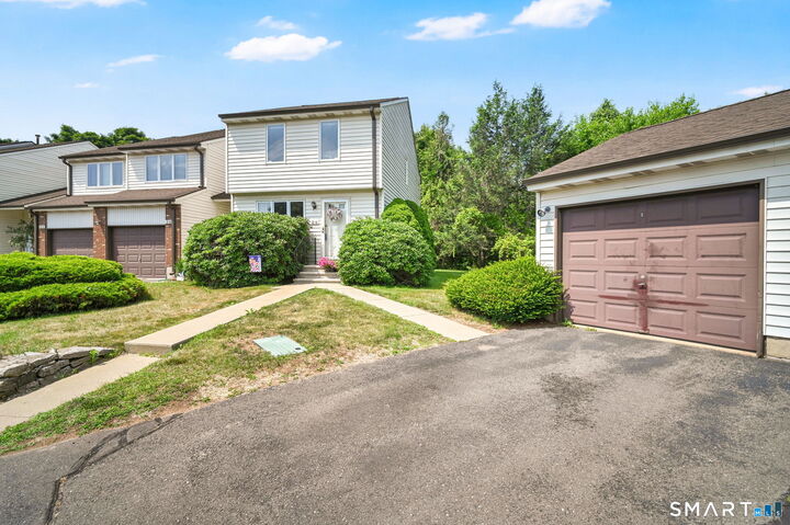 Property Photo:  3 Foncine Lane 5  CT 06074 