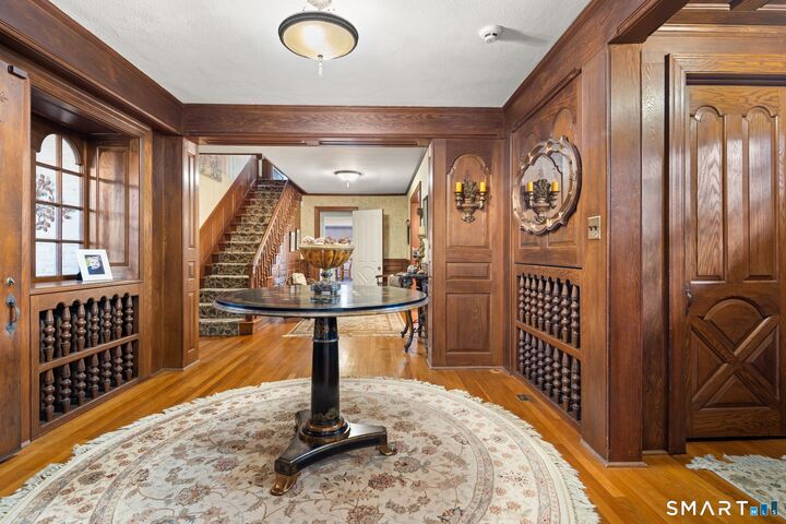 Property Photo:  1844 Albany Avenue  CT 06117 