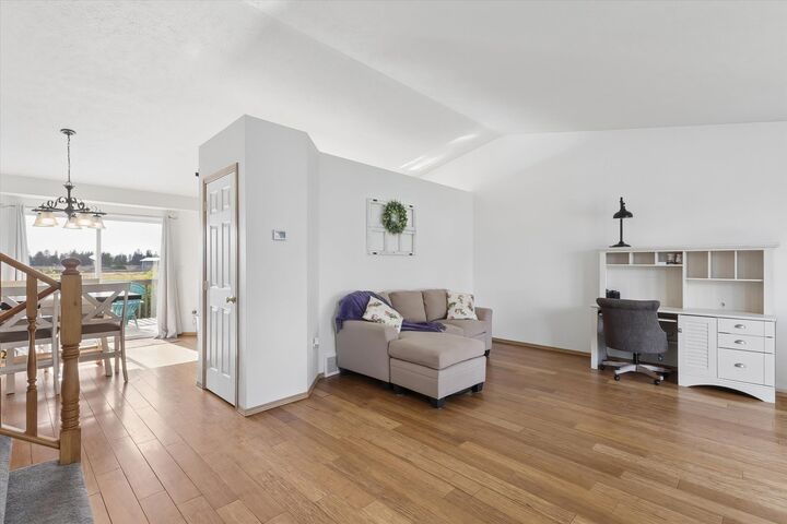 Property Photo:  1007 Stanley St  WA 99022 
