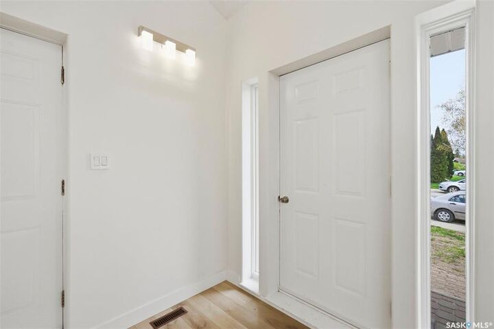 Property Photo: 607 Addie Crescent SK S7N 3K7