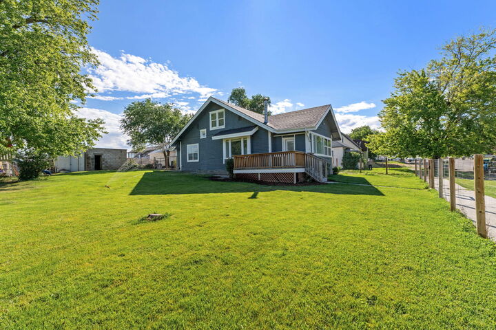 Property Photo:  311 W D St  ID 83352 