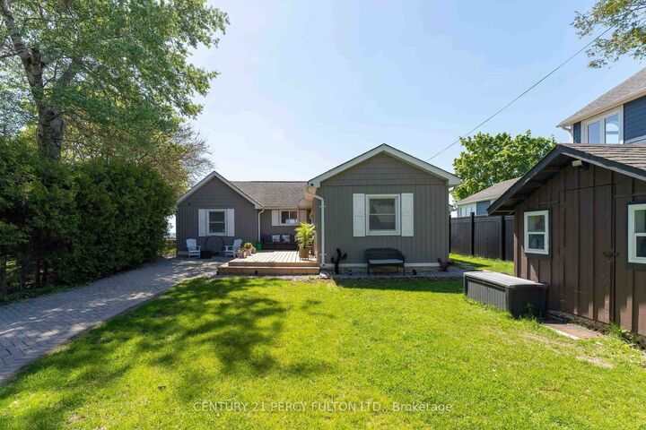 Property Photo: 127 Cedar Crest Beach Road ON L1C 3K3