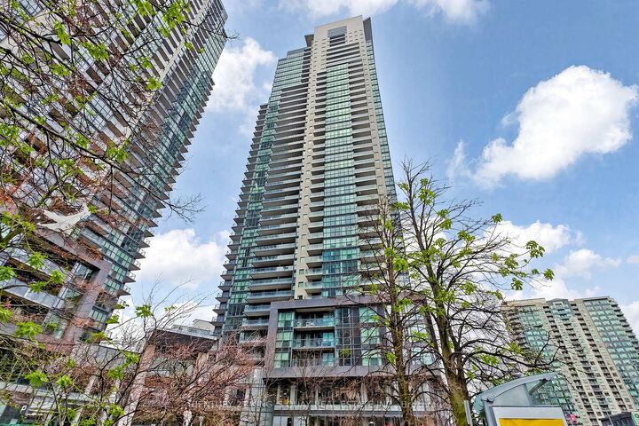 Photo de la propriété:  5168 Yonge Street Lph101  ON M2N 0G1 