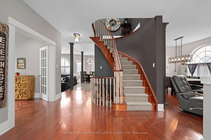 59 Carley Crescent — photo 1