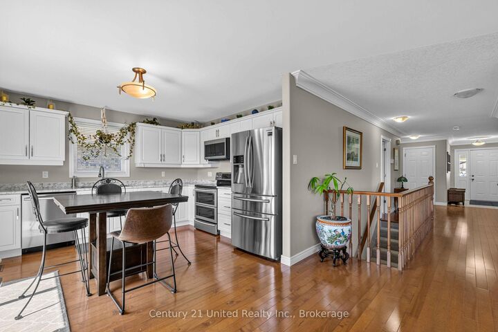 Property Photo: 41 Darrell Drain Crescent ON K0L 2V0