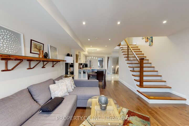 Property Photo:  635 Christie Street Upper  ON M6G 3E6 