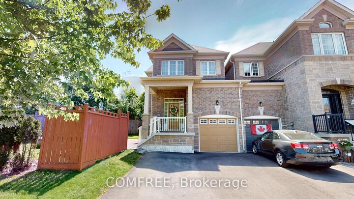 16 Ridgegate Crescent — photo 1